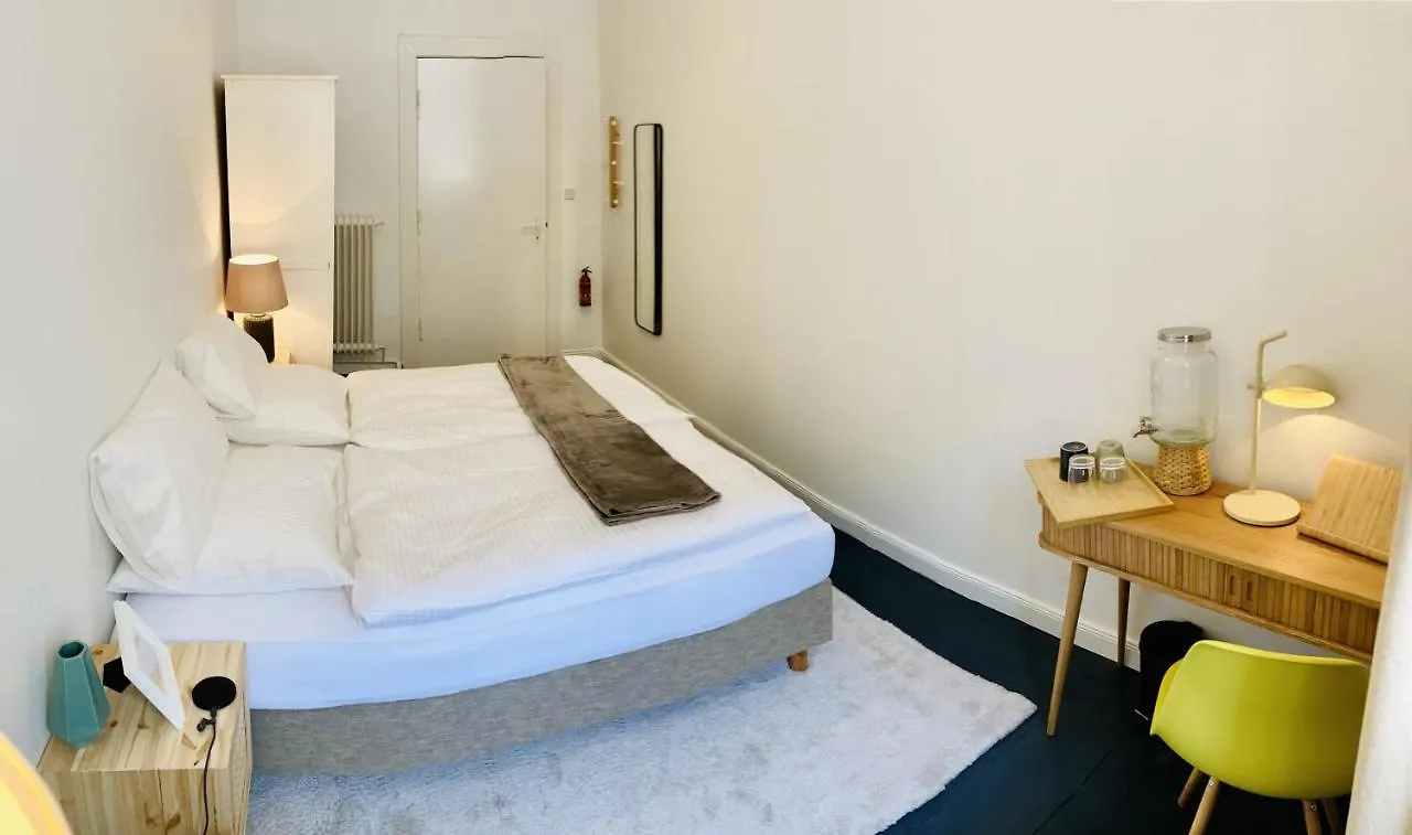 Serviced Room Im Herzen Berlin'S 0*, Berlin Almanya