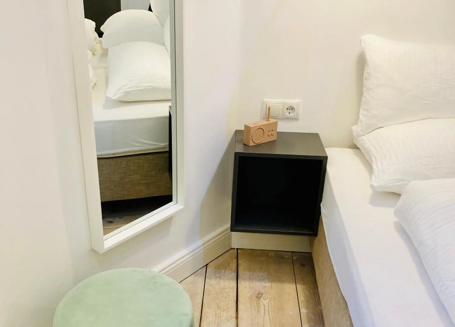 Serviced Room Im Herzen Berlin'S Pansiyon