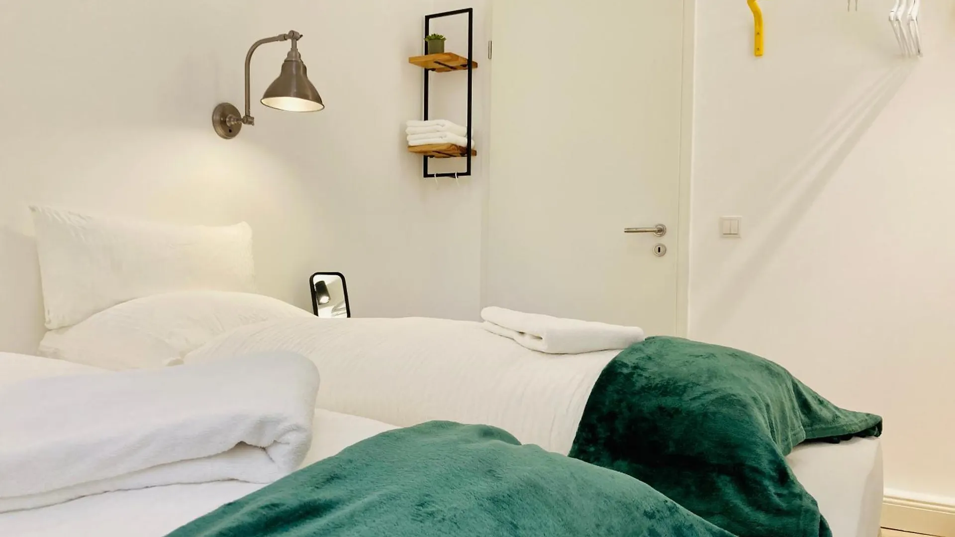 Serviced Room Im Herzen Berlin'S Almanya